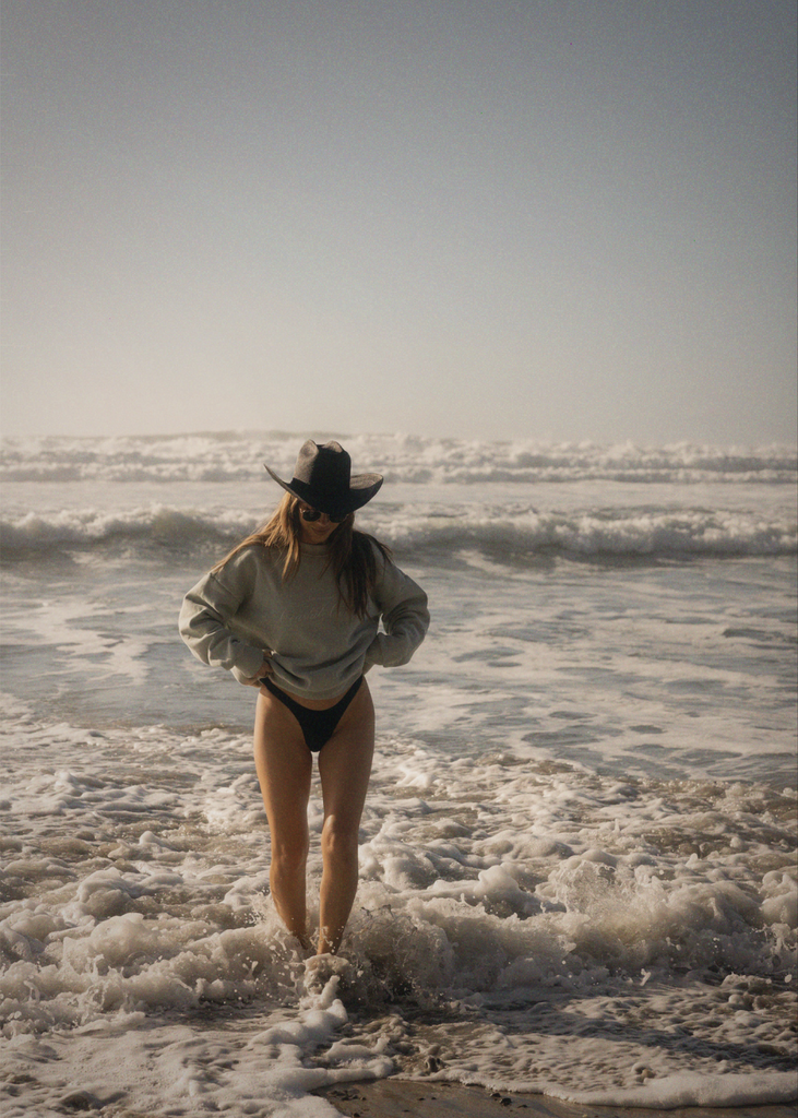 COASTAL COWBOY SWEATER